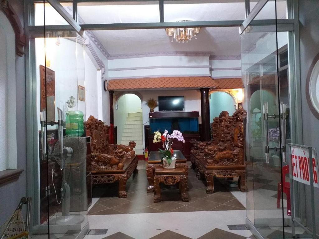 Nha Nghi Nguyen Anh Hotel Long Hai Exterior photo